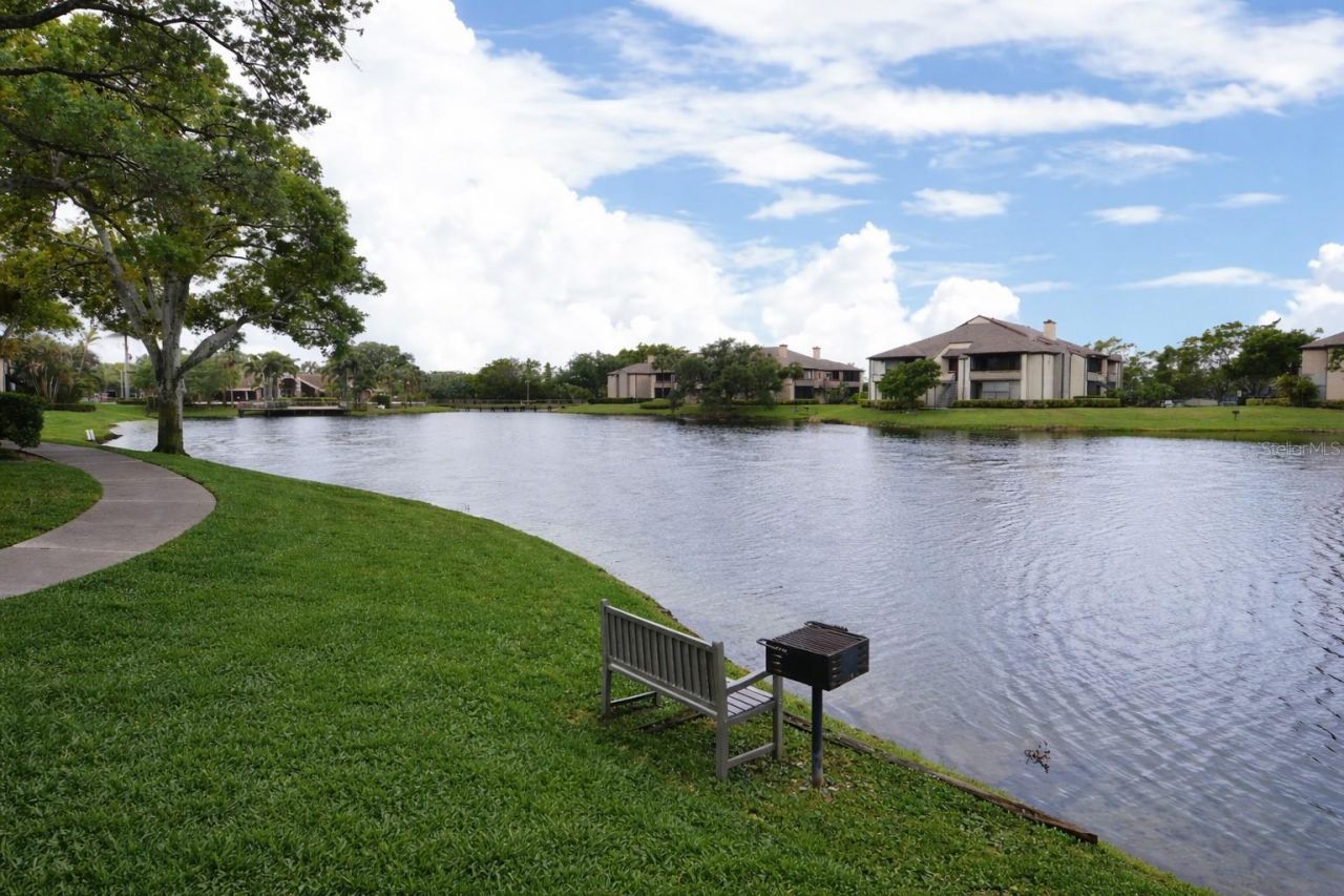 10263 Gandy Boulevard N, Unit 414, Saint Petersburg, FL 33702 Photo