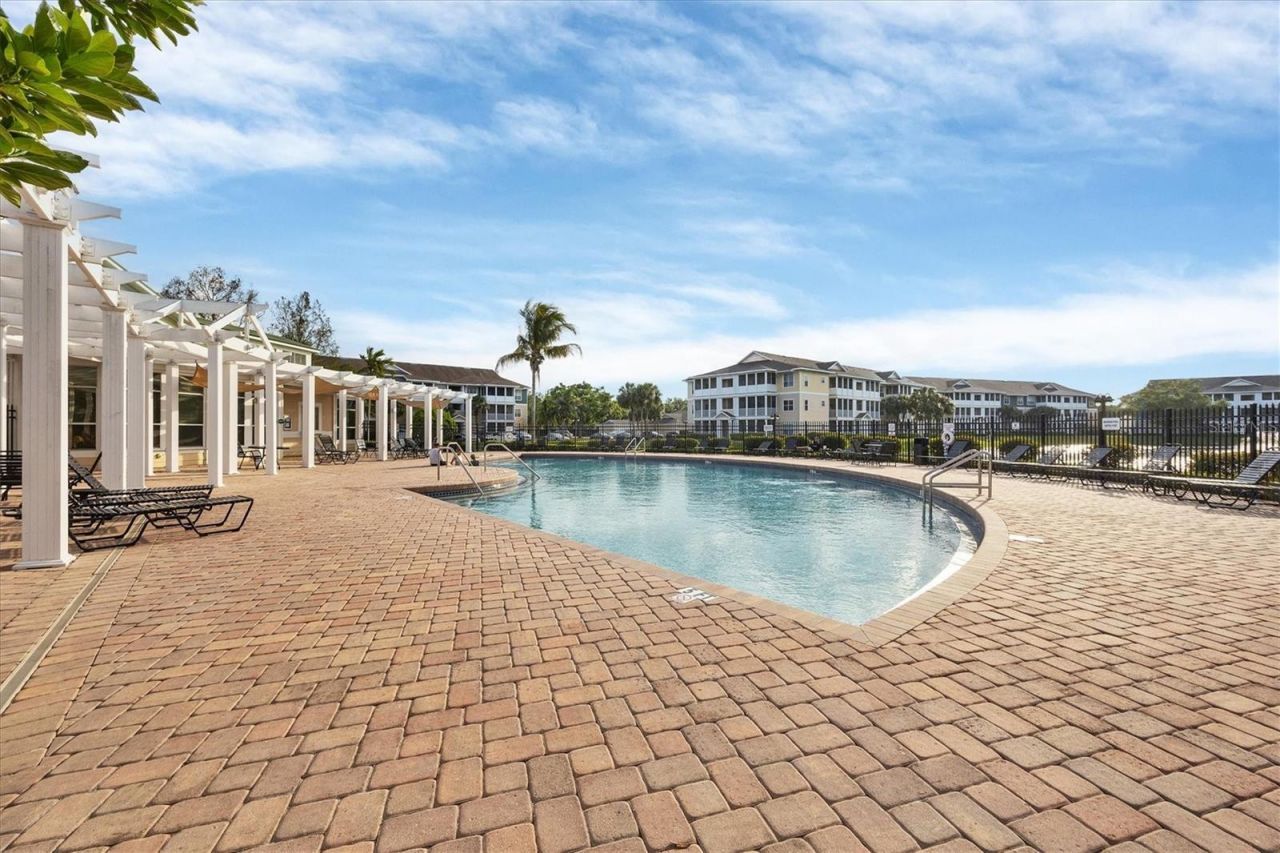 4802 51st Street W, Unit 1812, Bradenton, FL 34210 Photo
