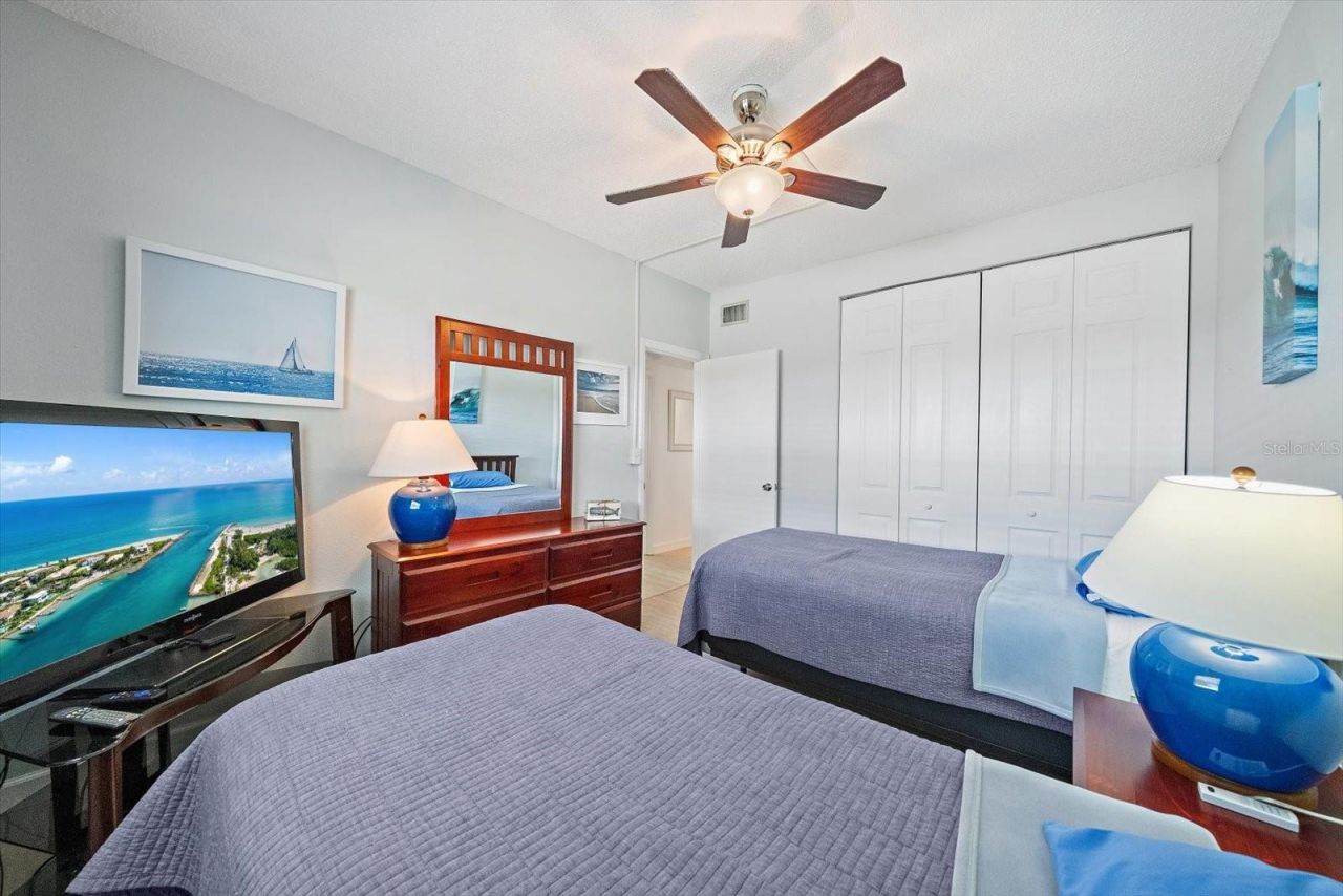 5936 Driftwood Avenue, Unit 16, Sarasota, FL 34231 Photo