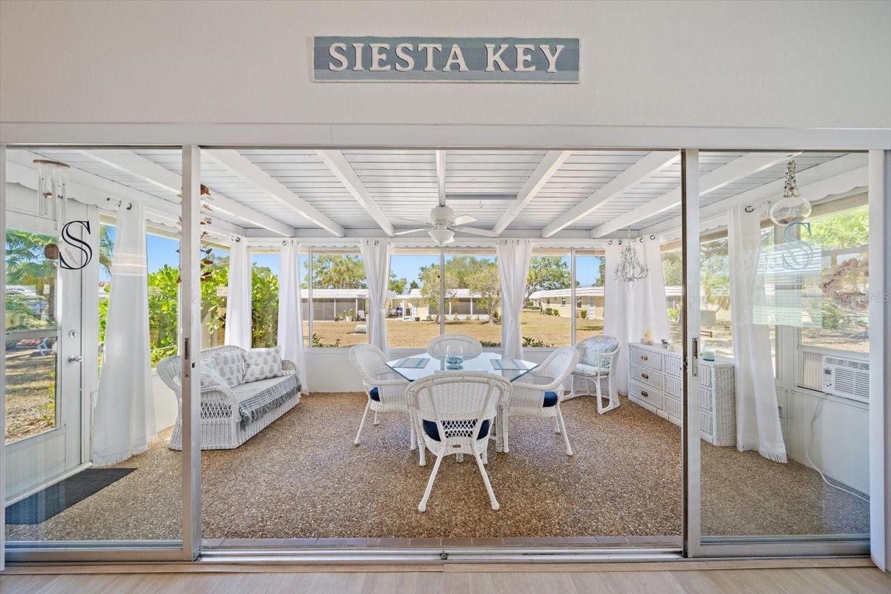 5936 Driftwood Avenue, Unit 16, Sarasota, FL 34231 Photo