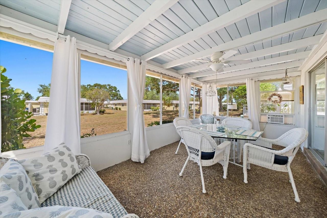 5936 Driftwood Avenue, Unit 16, Sarasota, FL 34231 Photo