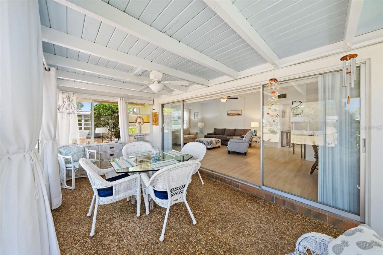 5936 Driftwood Avenue, Unit 16, Sarasota, FL 34231 Photo