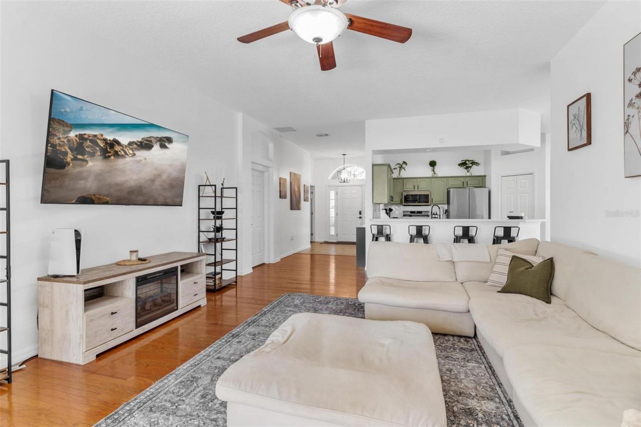 10342 Pleasant View Drive, Leesburg, FL 34788 Photo