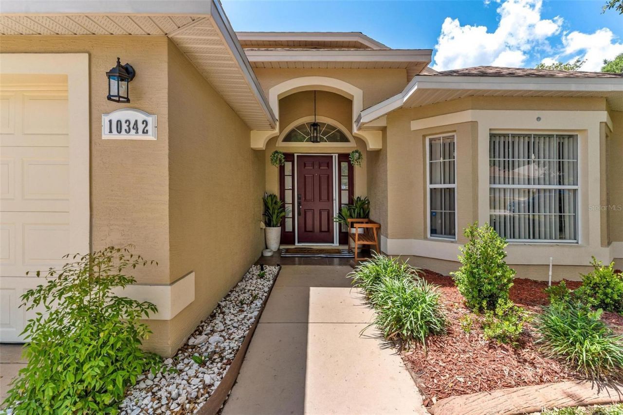10342 Pleasant View Drive, Leesburg, FL 34788 Photo