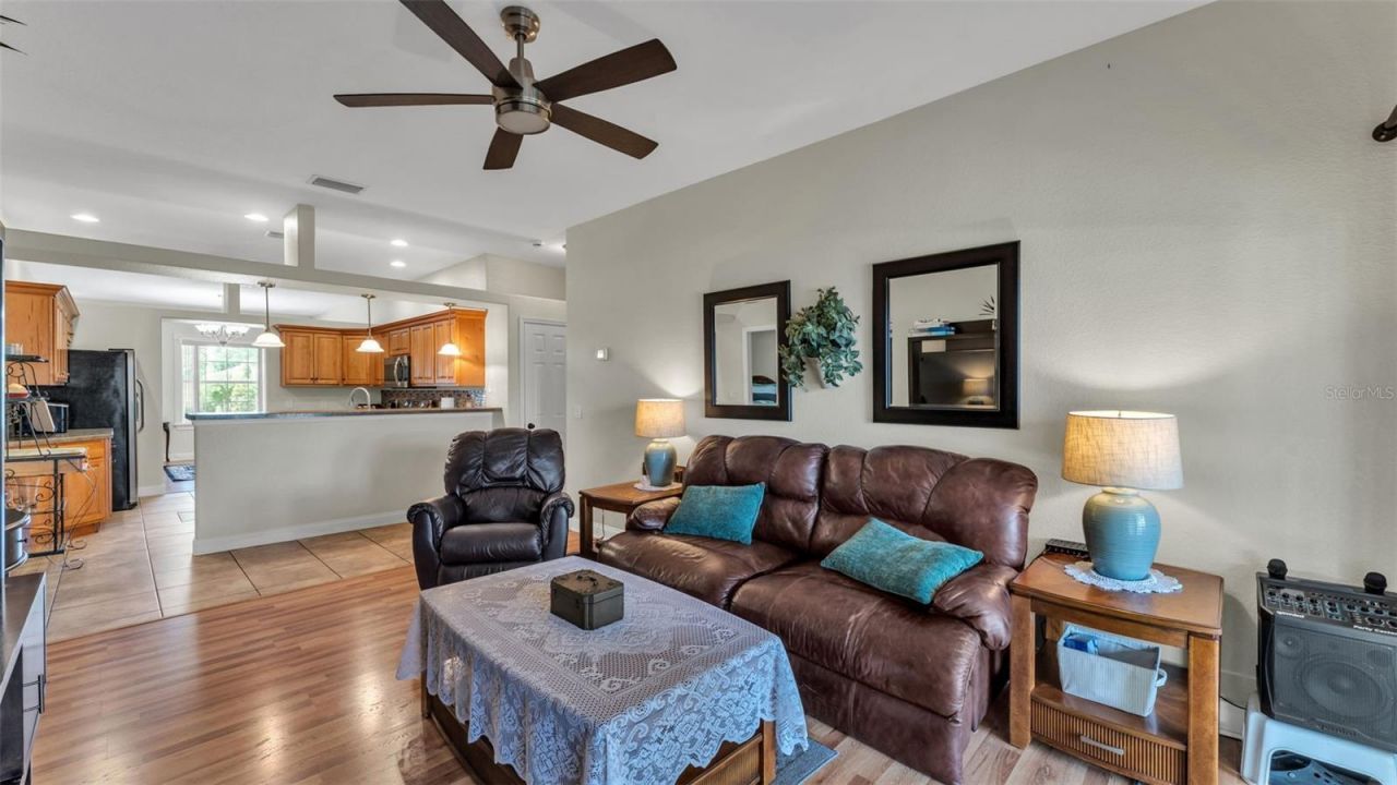 112 Bentley Oaks Boulevard, Auburndale, FL 33823 Photo