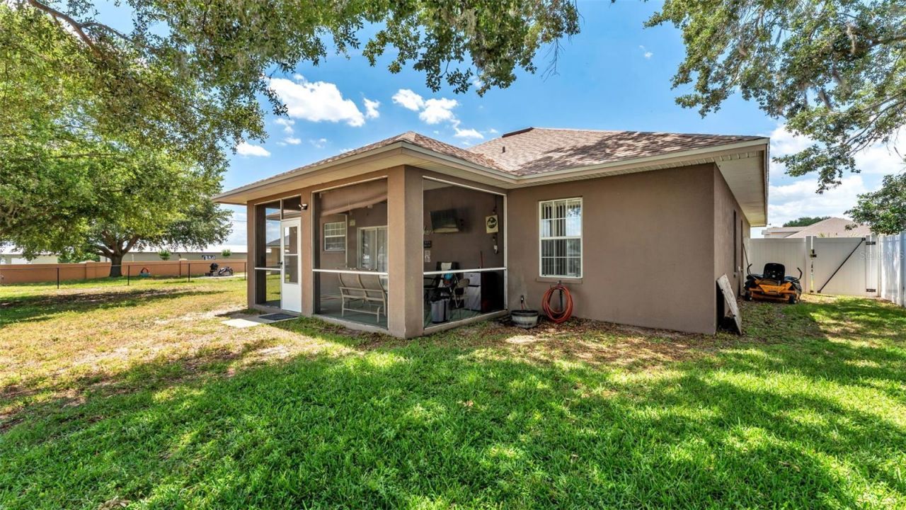 112 Bentley Oaks Boulevard, Auburndale, FL 33823 Photo
