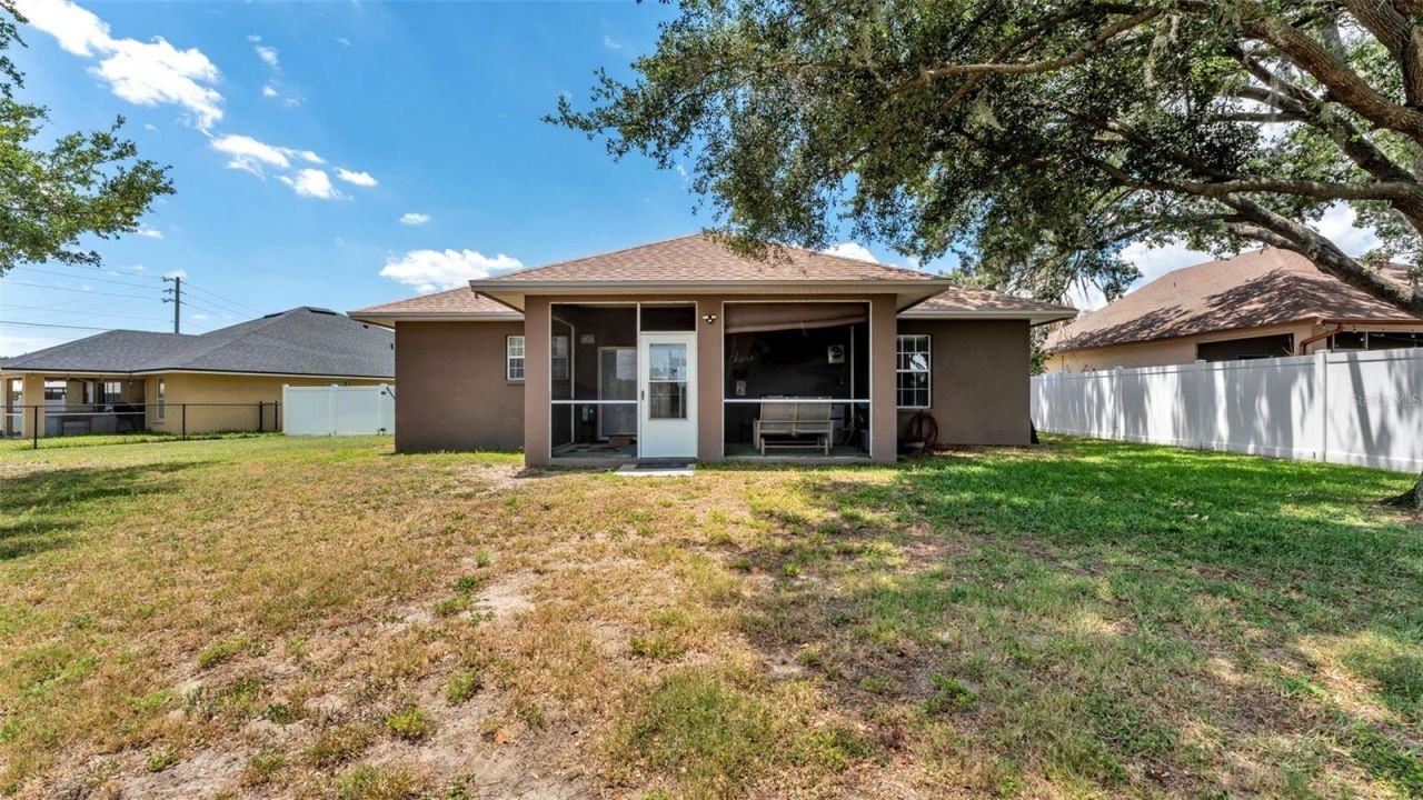 112 Bentley Oaks Boulevard, Auburndale, FL 33823 Photo