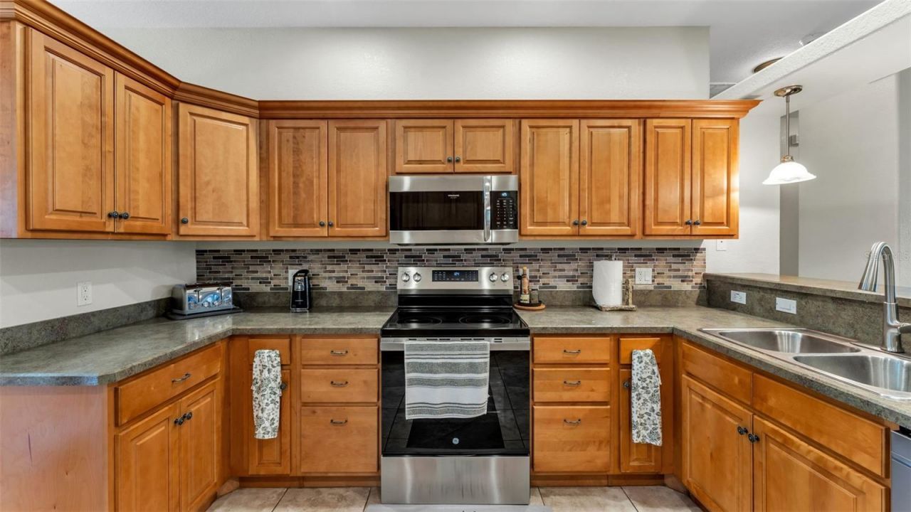 112 Bentley Oaks Boulevard, Auburndale, FL 33823 Photo