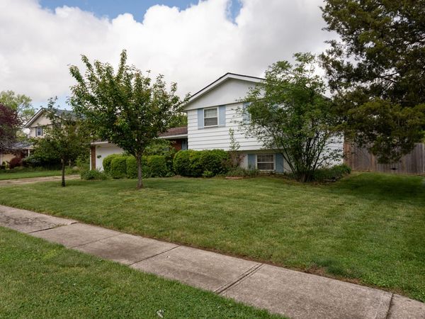 281 Fairway Drive, Fairborn, OH 45324