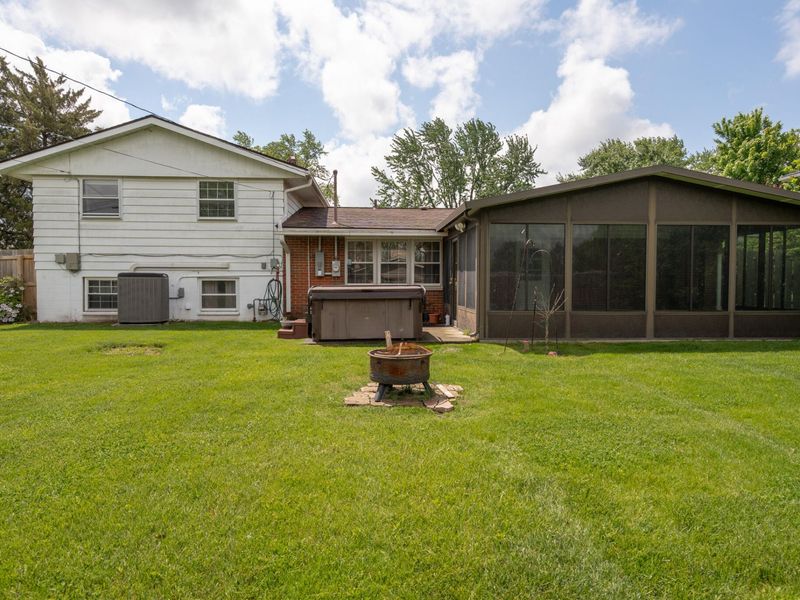 281 Fairway Drive, Fairborn, OH 45324 Photo 6