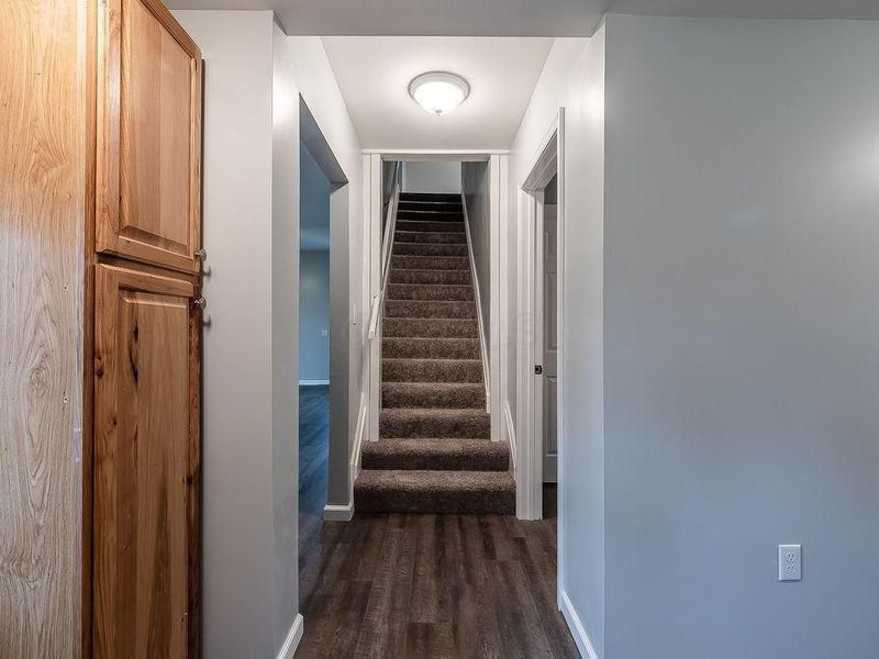 17 S Oregon Street , Johnstown, OH 43031 Photo 13