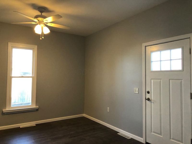 17 S Oregon Street , Johnstown, OH 43031 Photo 9