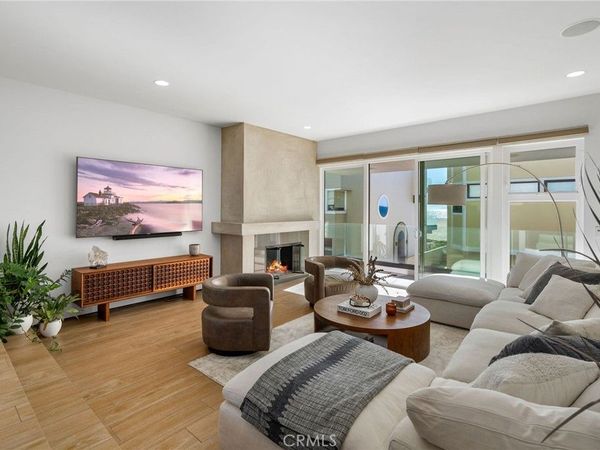 73 B Surfside, Surfside, CA 90743