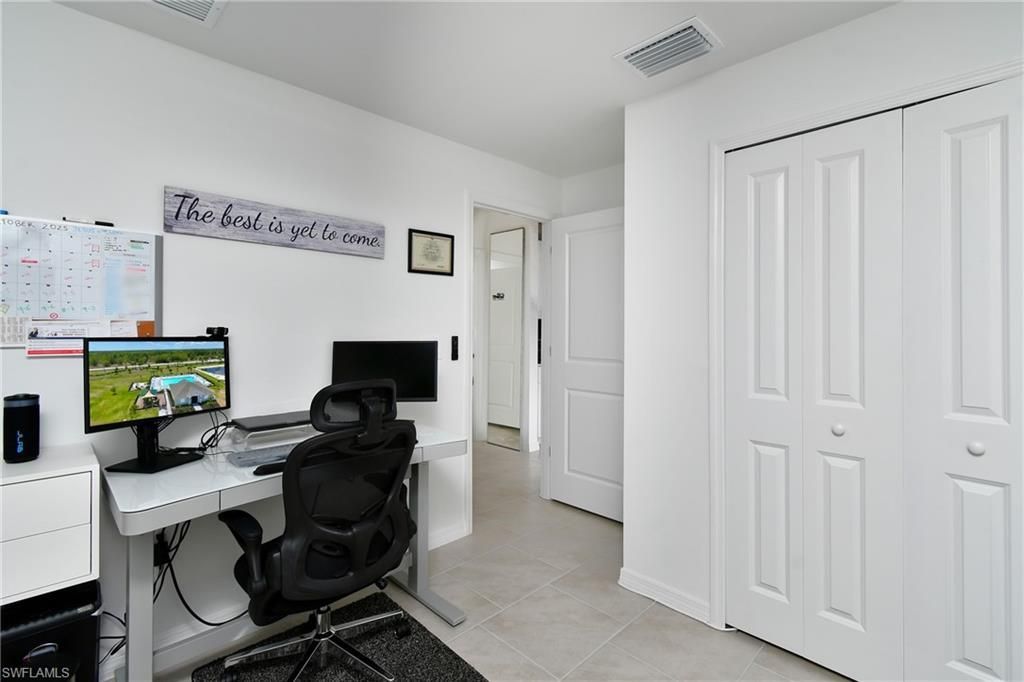 20340 Caroline Creek Pl, Lehigh Acres, FL 33974 Photo