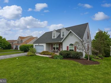 3949 BIRCHWOOD LANE, COLUMBIA, PA 17512