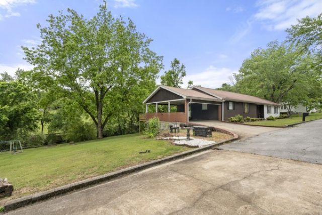 134 Murphree Ave, Centerville, TN 37033 Main Photo