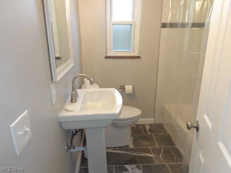 5840 Queens Highway, Parma Heights, OH 44130 Photo 15