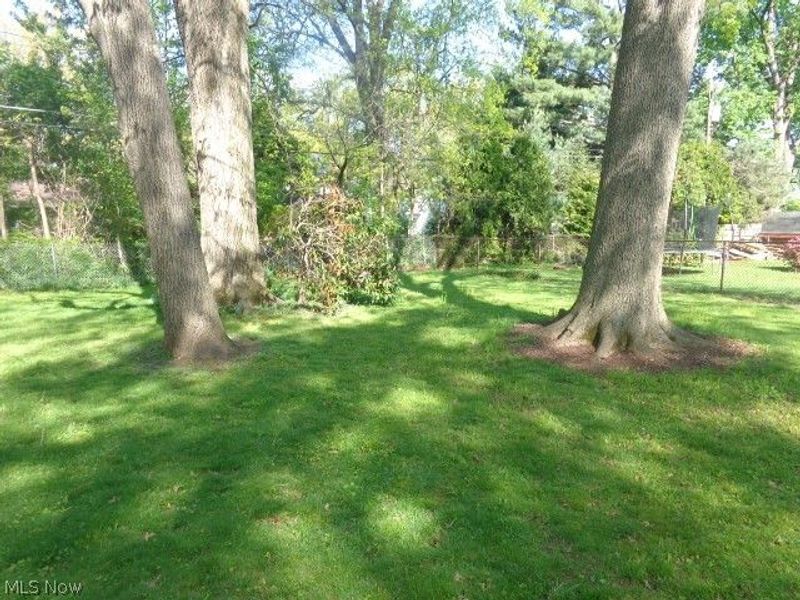 5840 Queens Highway, Parma Heights, OH 44130 Photo 4