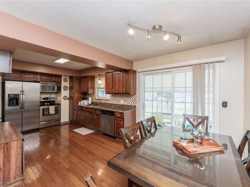 19157 Howe Road, Strongsville, OH 44136 Photo 11
