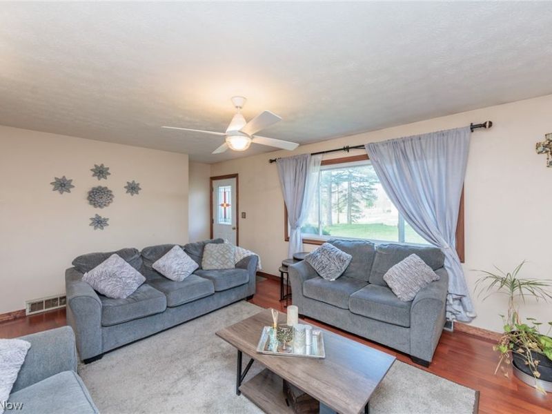 19157 Howe Road, Strongsville, OH 44136 Photo 15