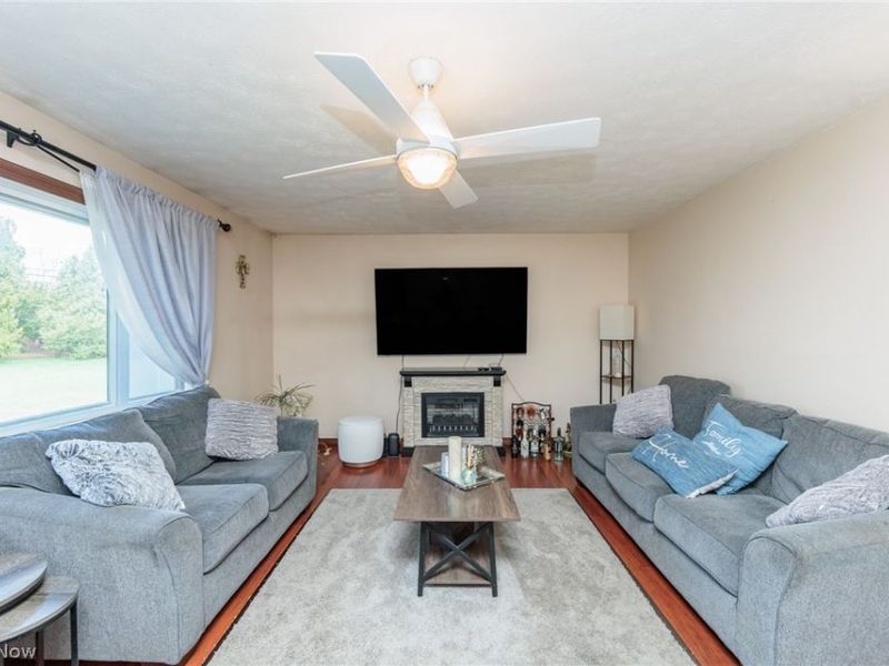 19157 Howe Road, Strongsville, OH 44136 Photo 17