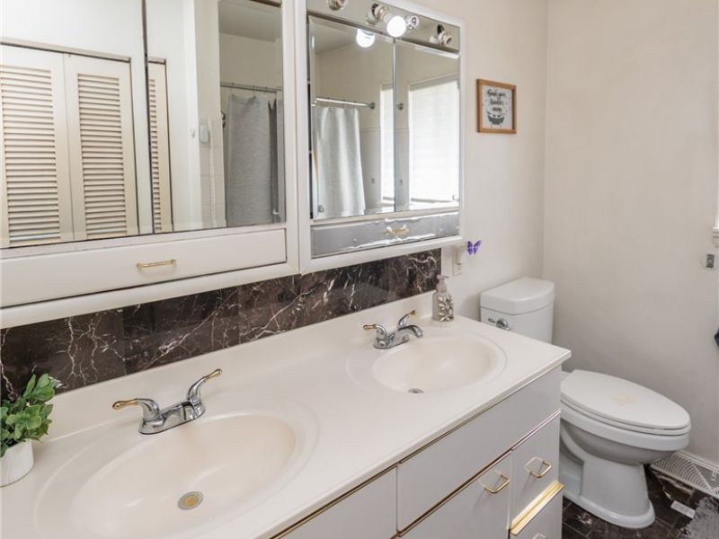 19157 Howe Road, Strongsville, OH 44136 Photo 19