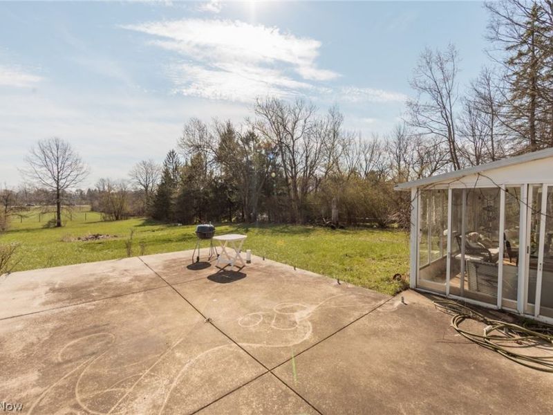 19157 Howe Road, Strongsville, OH 44136 Photo 40