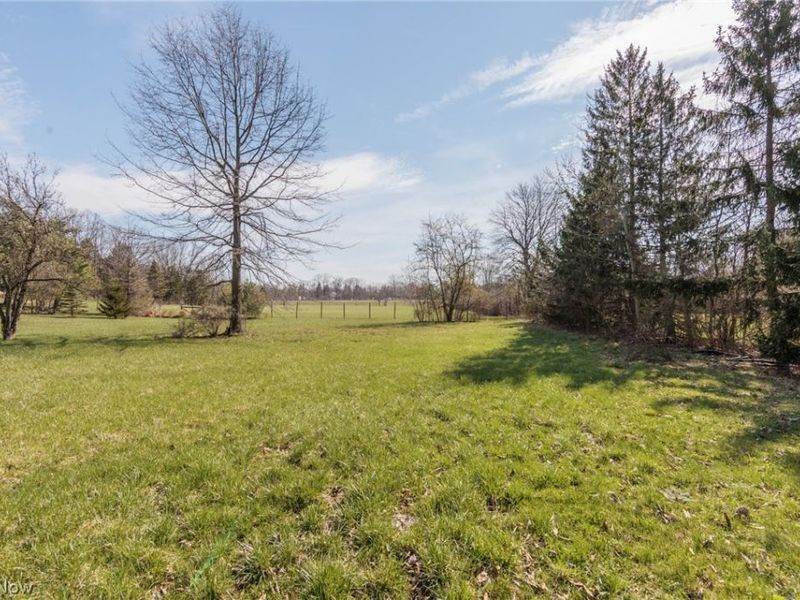 19157 Howe Road, Strongsville, OH 44136 Photo 45