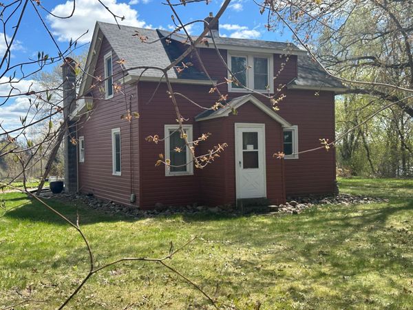 15239 Lake Drive NE, Columbus, MN 55025
