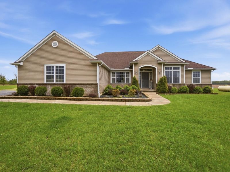 16120 Waynesfield Road , Waynesfield, OH 45896 Photo 2