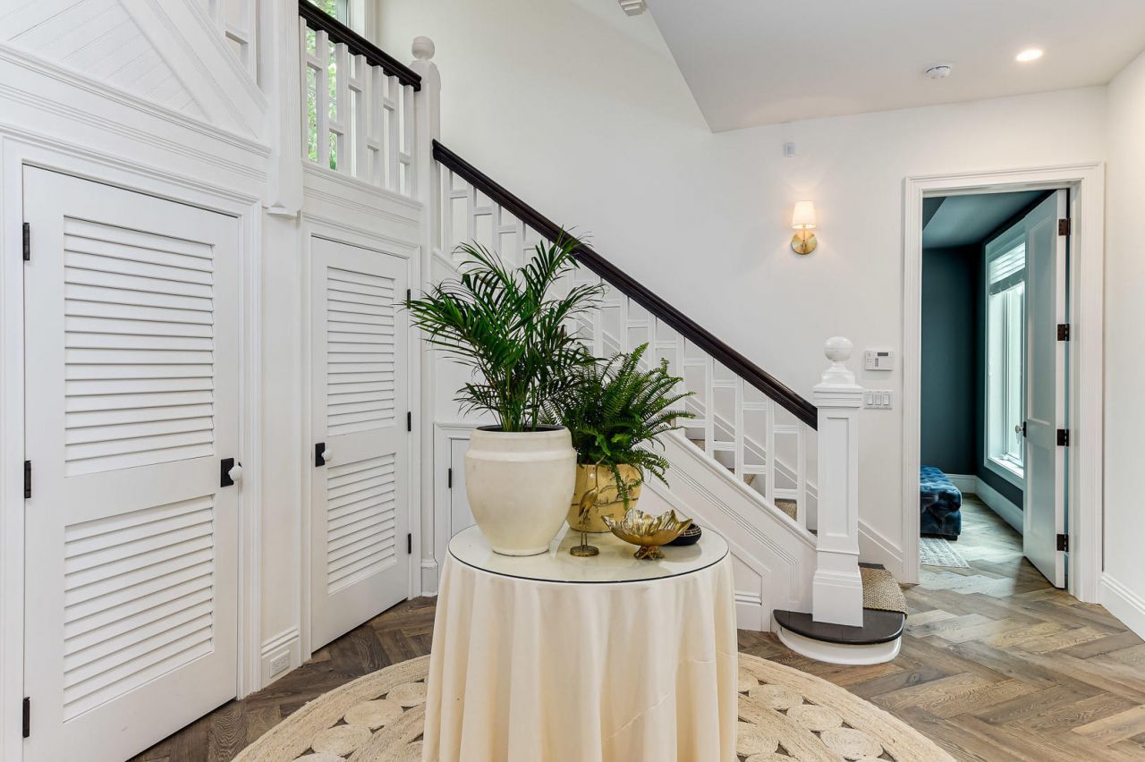 443 Seaview Avenue, Palm Beach, FL 33480 Photo