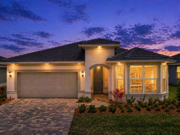 13994 SW Gingerline Drive, Port St. Lucie, FL 34987