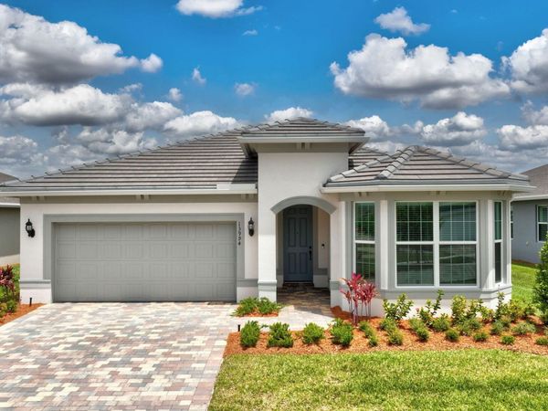 13994 SW Gingerline Drive, Port St. Lucie, FL 34987