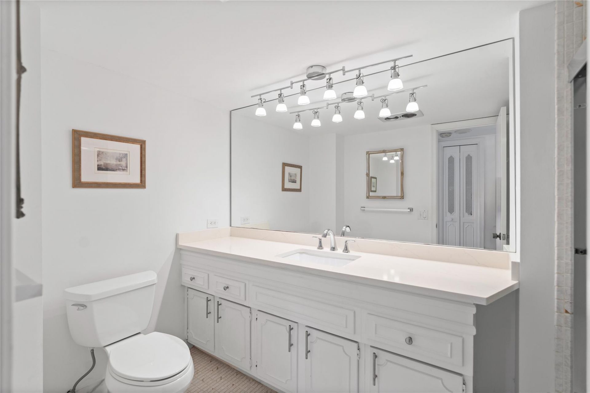 5200 N Ocean Boulevard, Unit 710b, Fort Lauderdale, FL 33308 Photo