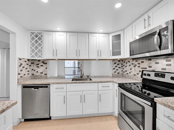 7173 Orange Drive, Unit 215b, Davie, FL 33314