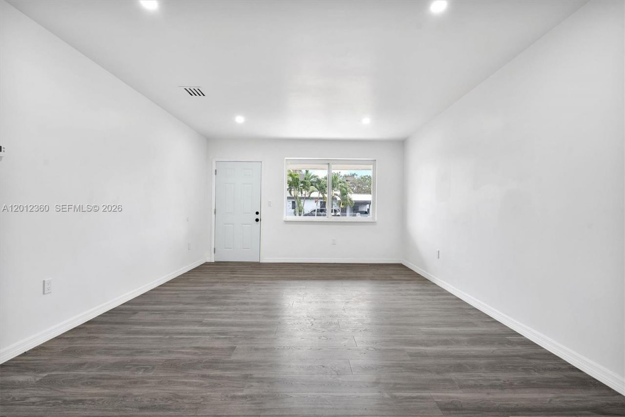1061 NW 108 Ter , Unit 1063, Miami, FL 33168 Photo