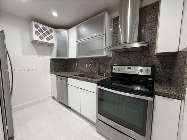 468 NE 206th Ln , Unit 212, Miami, FL 33179