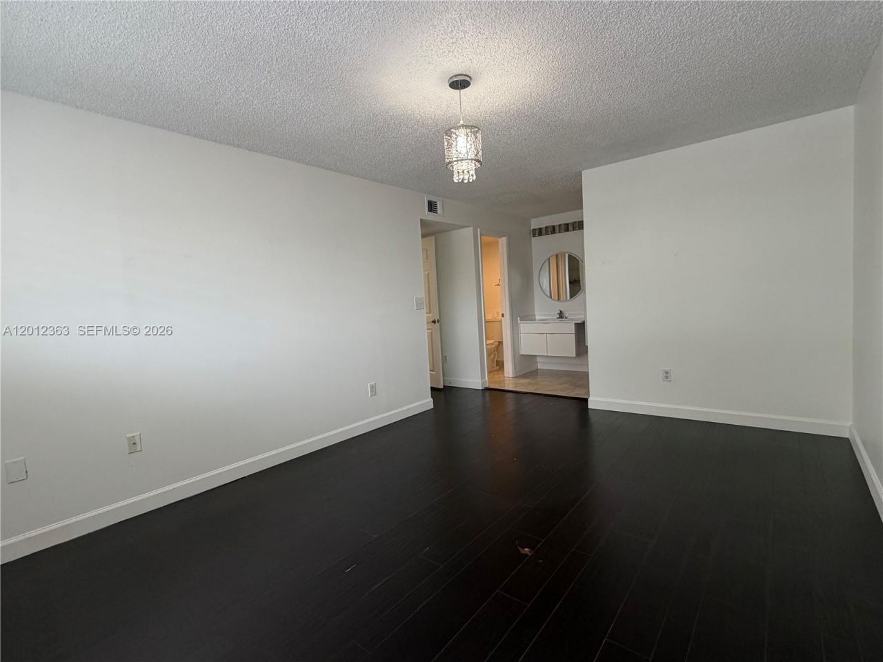 468 NE 206th Ln, Unit 212, Miami, FL 33179 Photo