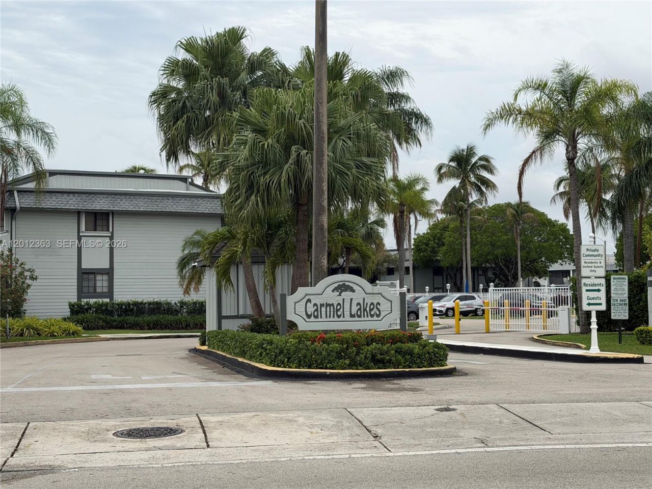 468 NE 206th Ln, Unit 212, Miami, FL 33179 Photo