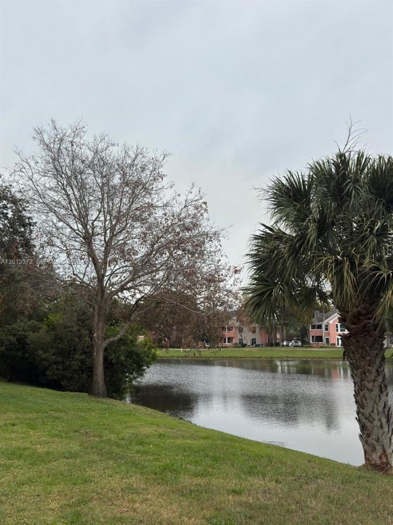 2042 Alta Meadows Ln, Unit 1712, Delray Beach, FL 33444 Photo