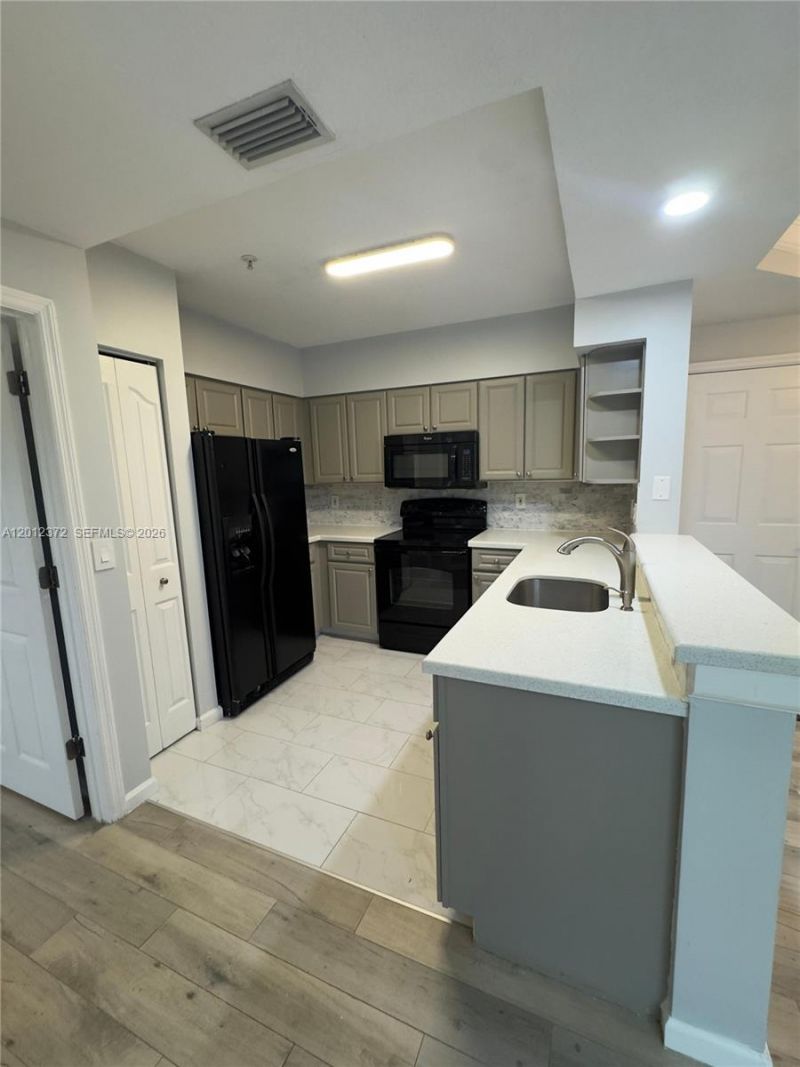 2042 Alta Meadows Ln, Unit 1712, Delray Beach, FL 33444 Photo