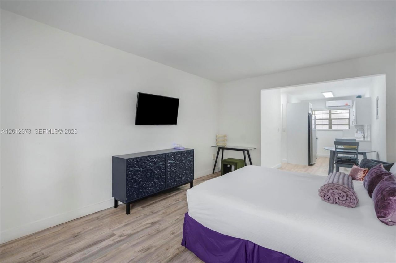 4015 Indian Creek Dr , Unit 106, Miami Beach, FL 33140 Photo