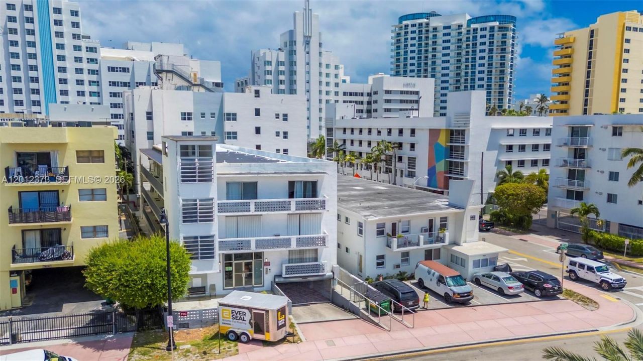 4015 Indian Creek Dr , Unit 106, Miami Beach, FL 33140 Photo