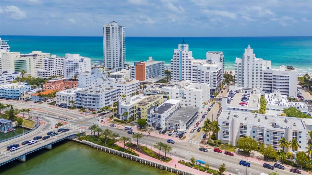 4015 Indian Creek Dr , Unit 106, Miami Beach, FL 33140 Photo