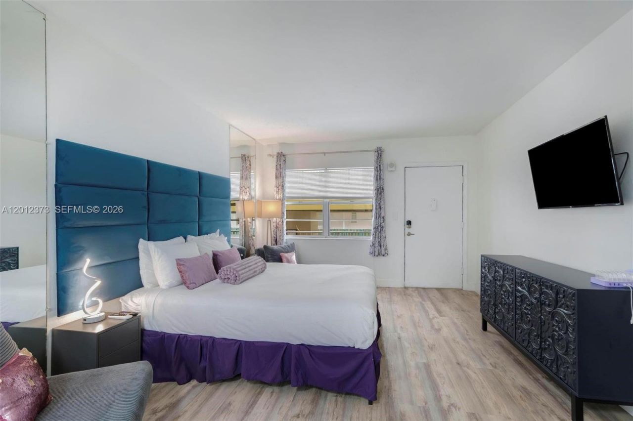 4015 Indian Creek Dr , Unit 106, Miami Beach, FL 33140 Photo