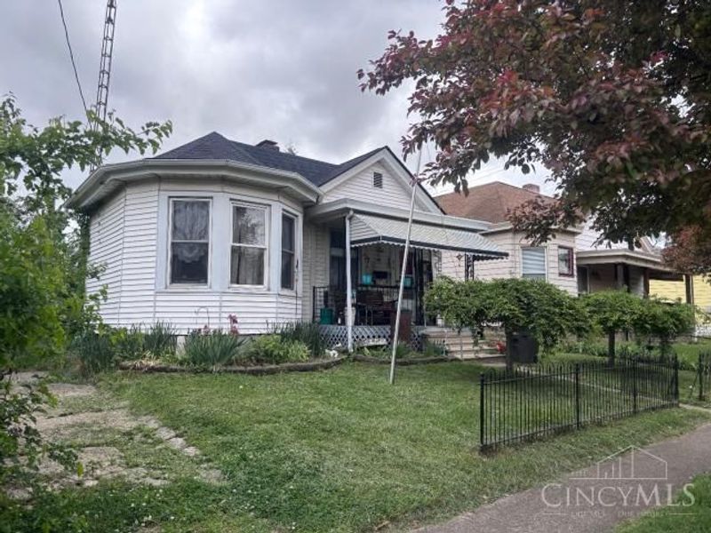 616 Mclaren Avenue, Lockland, OH 45215 Photo 3