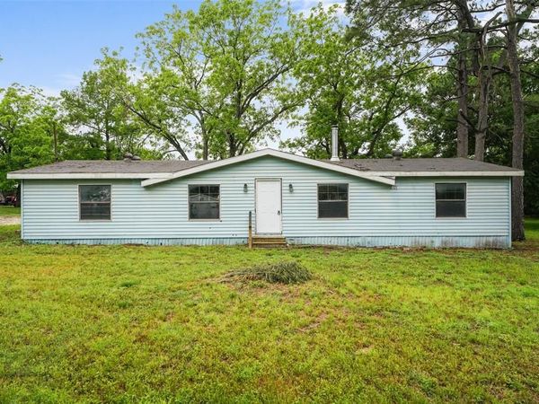 2300 Pecan Valley, Cleburne, TX 76031
