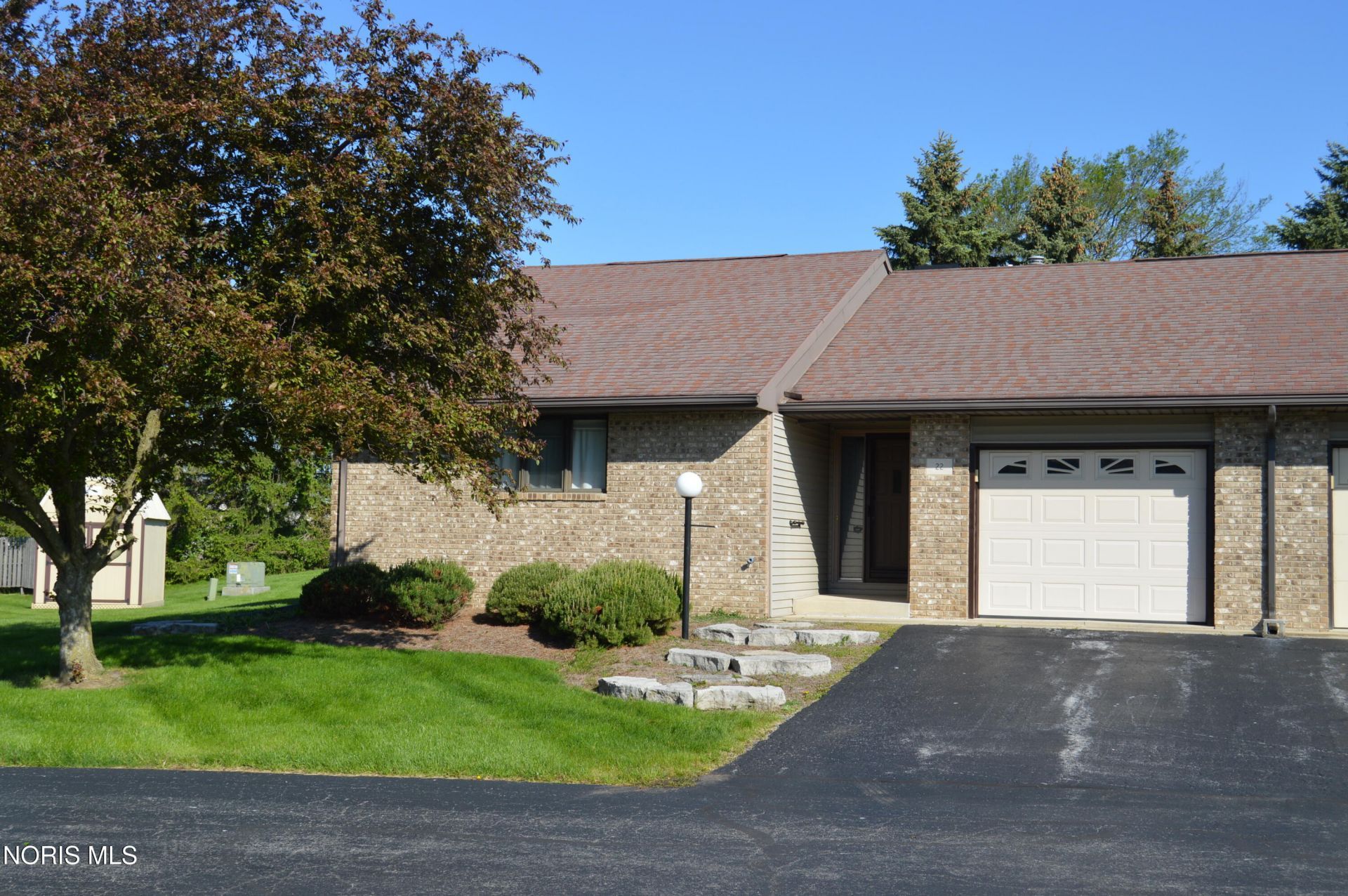 22 Windstone Drive, Findlay, OH 45840 Main Photo
