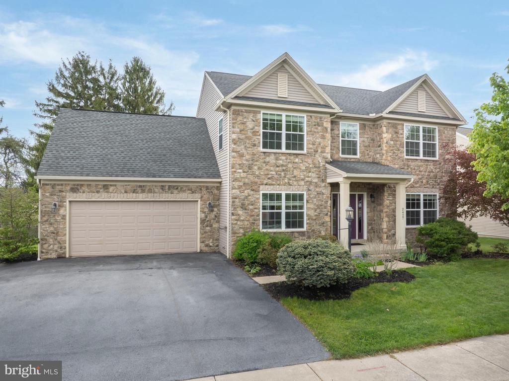 2427 SARATOGA DRIVE , STATE COLLEGE, PA 16801