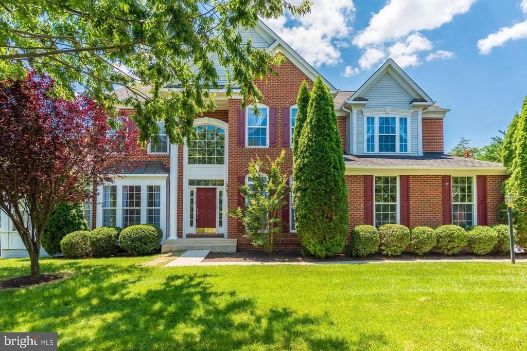 42345 Astors Beachwood Court, Chantilly, VA 20152 Main Photo